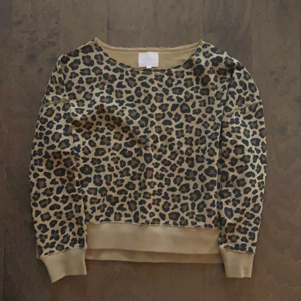Cheetah Print Crew Neck Sweater - Poppy & Peonies